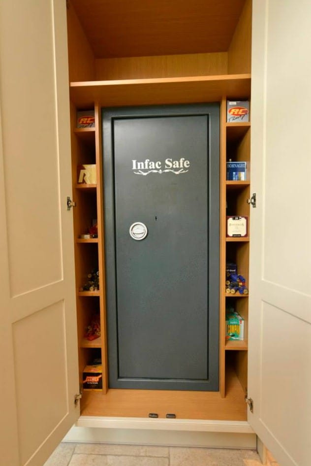 Best In Wall Gun Safe to Keep You and Your Guns Safe In 2022