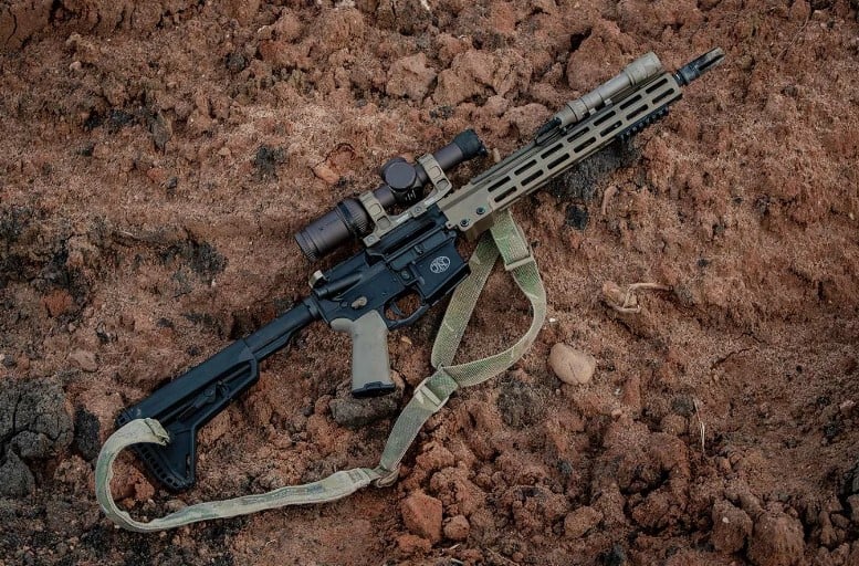 AR-15 Gun