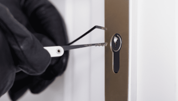 How to Safely Open a Jammed Gun Safe